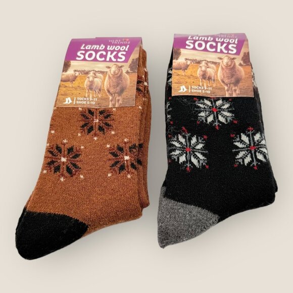 Lot of 2 Heat Trendz Lamb Wool Winter Socks For Women Snowflake Pattern - Picture 1 of 2